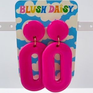 Blush Daisy Earrings 
New//Always Sold Out